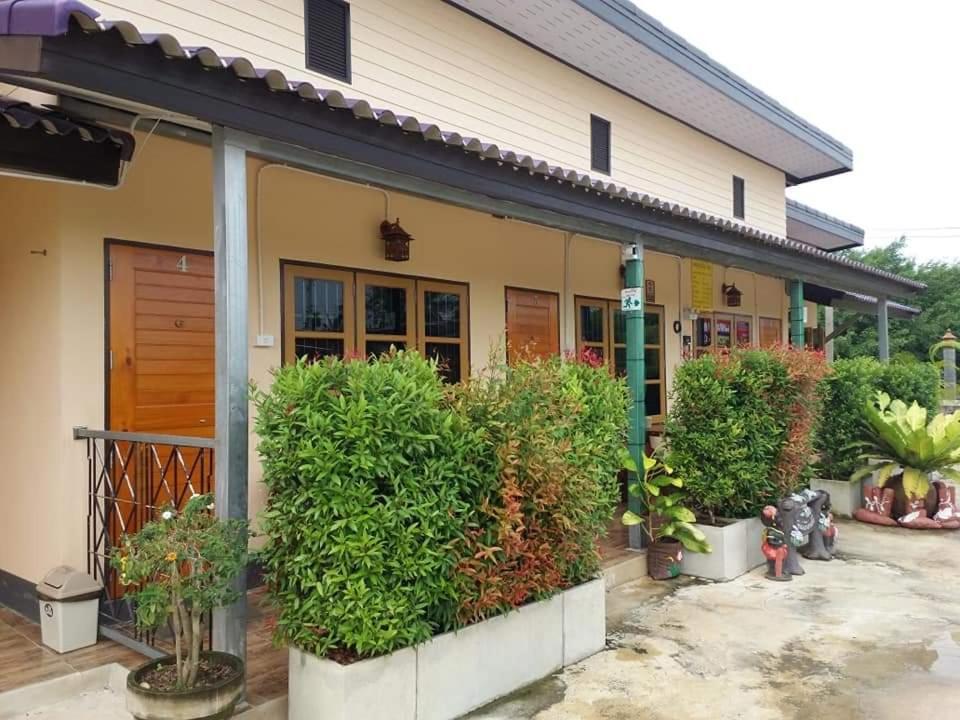 Yotin Guest House Trat Extérieur photo